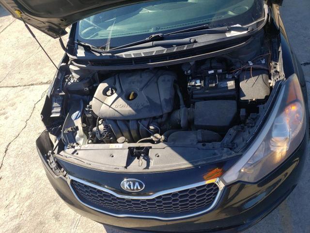 Photo 11 from auction – 2015 KIA FORTE LX with VIN KNAFX4A65F5371065