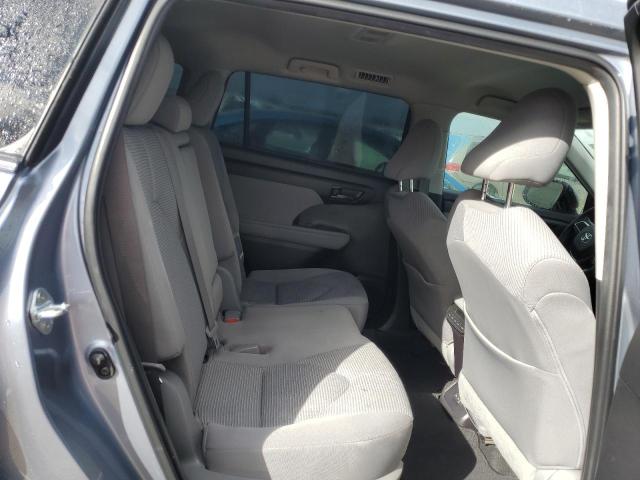 Photo 11 from auction – 2022 TOYOTA HIGHLANDER with VIN 5TDZZRAHXNS135481
