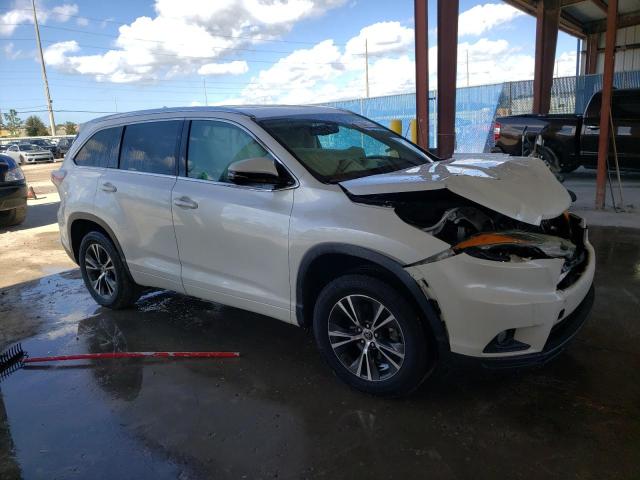 Photo 4 from auction – 2016 TOYOTA HIGHLANDER with VIN 5TDKKRFH3GS146842