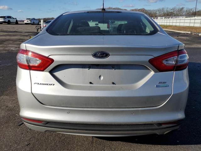 Photo 6 from auction – 2016 FORD FUSION SE with VIN 3FA6P0HD7GR333387