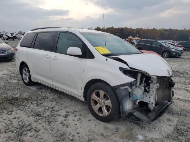 Photo 4 from auction – 2011 TOYOTA SIENNA LE with VIN 5TDKK3DC1BS112413