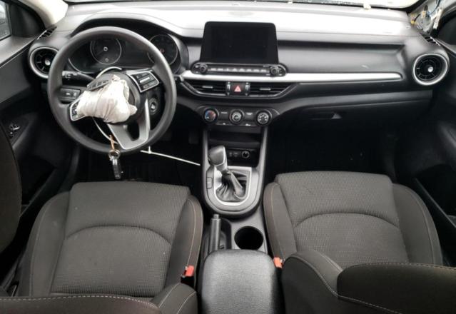Photo 8 from auction – 2021 KIA FORTE FE with VIN 3KPF24AD8ME310097