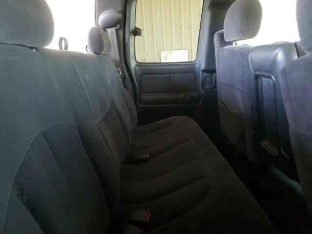 Photo 10 from auction – 2002 CHEVROLET SILVERADO with VIN 1GCHK29U72E250954