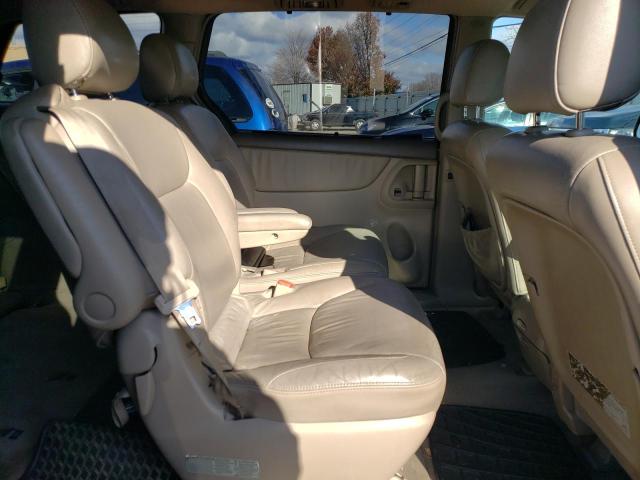 Photo 10 from auction – 2004 TOYOTA SIENNA XLE with VIN 5TDZA22C04S182728