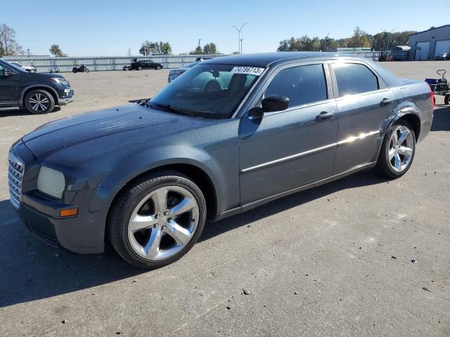 CHRYSLER 300 LX 2008 with VIN 2C3LA43R08H258753 - Photo from auction