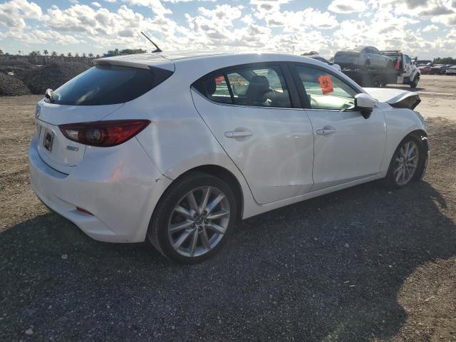 Photo 3 from auction – 2017 MAZDA 3 TOURING with VIN 3MZBN1L70HM126549