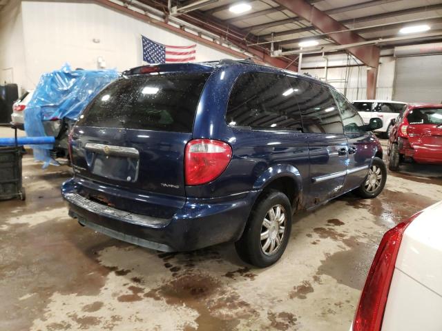 Photo 3 from auction – 2006 CHRYSLER TOWN & COU with VIN 2A4GP54L36R609751