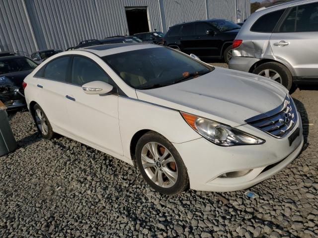 Photo 4 from auction – 2013 HYUNDAI SONATA SE with VIN 5NPEC4AC7DH737055
