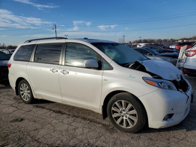 Photo 4 from auction – 2017 TOYOTA SIENNA XLE with VIN 5TDDZ3DC4HS177818