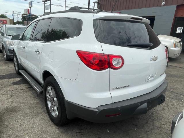 Photo 3 from auction – 2009 CHEVROLET TRAVERSE L with VIN 1GNER23DX9S112366