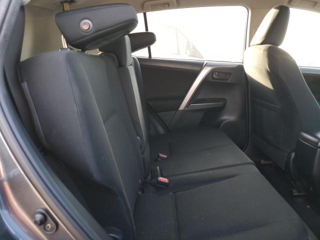 Photo 10 from auction – 2017 TOYOTA RAV4 LE with VIN JTMBFREV2HD200270