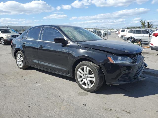 Photo 4 from auction – 2017 VOLKSWAGEN JETTA S with VIN 3VW2B7AJ1HM345353