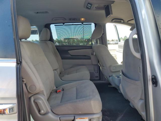 Photo 11 from auction – 2017 HONDA ODYSSEY SE with VIN 5FNRL5H33HB015261