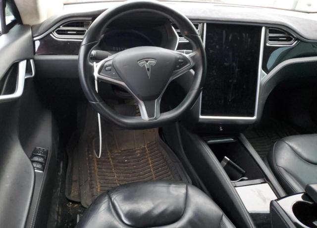 Photo 8 from auction – 2015 TESLA MODEL S 85 with VIN 5YJSA1H18FFP70451