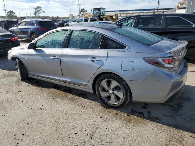 Photo 2 from auction – 2016 HYUNDAI SONATA HYB with VIN KMHE34L14GA024388