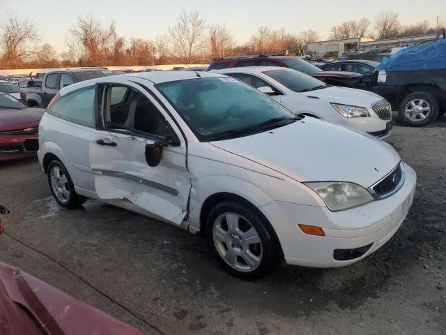 Photo 4 from auction – 2005 FORD FOCUS ZX3 with VIN 3FAFP31N05R125014