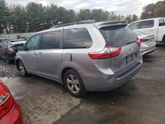 Photo 2 from auction – 2017 TOYOTA SIENNA LE with VIN 5TDKZ3DC2HS771458