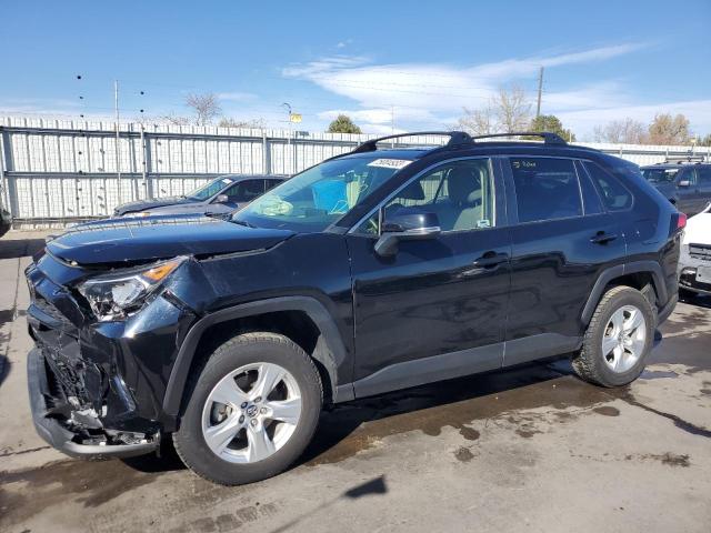TOYOTA RAV4 XLE 2019 z numerem VIN JTMP1RFV1KD501669 - Zdjęcie z aukcji