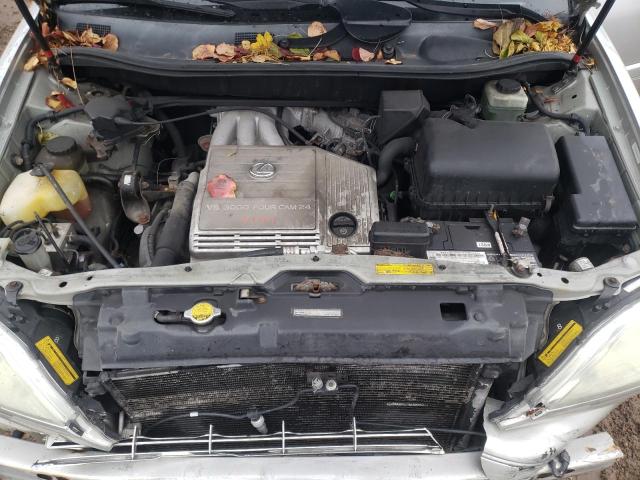 Photo 11 from auction – 2001 LEXUS RX 300 with VIN JTJHF10U610220297