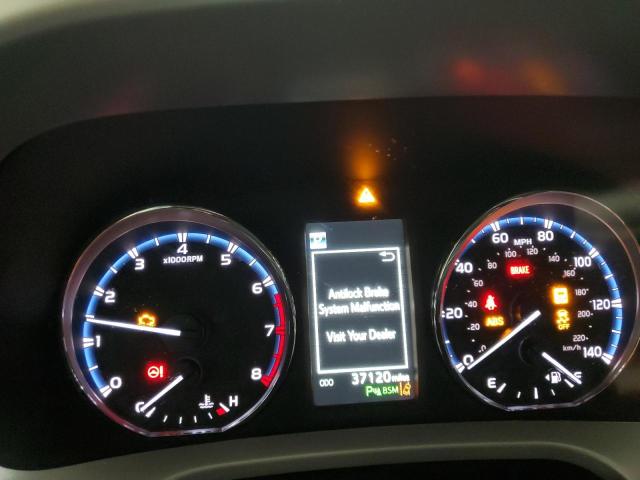 Photo 9 from auction – 2016 TOYOTA RAV4 LIMIT with VIN 2T3DFREV4GW462947