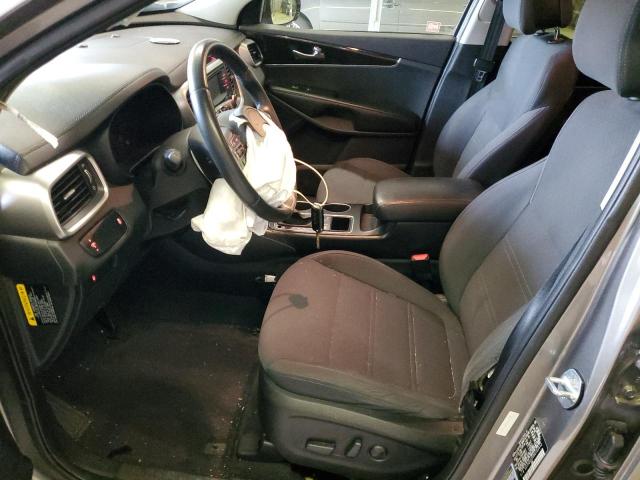Photo 7 from auction – 2016 KIA SORENTO LX with VIN 5XYPG4A34GG102612