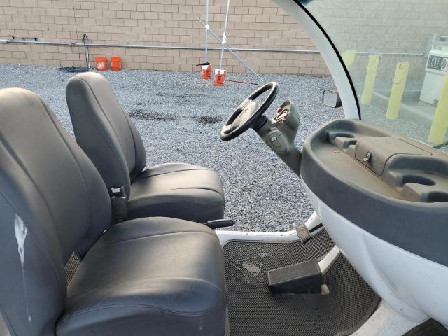 Photo 5 from auction – 2001 CHRYSLER GOLF CART with VIN 5ASAG47441F013862