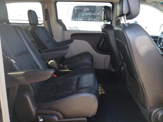 Photo 11 from auction – 2013 CHRYSLER TOWN & COU with VIN 2C4RC1BG7DR744284