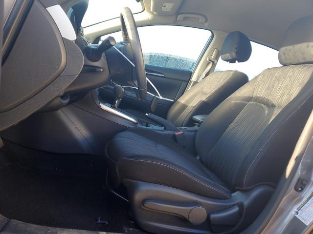 Photo 7 from auction – 2016 NISSAN SENTRA S with VIN 3N1AB7AP2GL679739