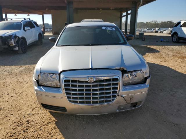 Photo 5 from auction – 2008 CHRYSLER 300 LX with VIN 2C3KA43R68H155915