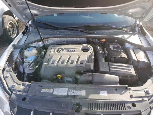 Photo 11 from auction – 2014 VOLKSWAGEN PASSAT SE with VIN 1VWBN7A36EC067667