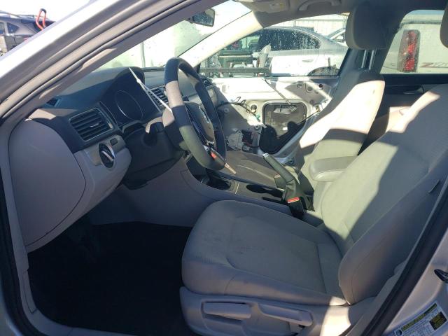 Photo 7 from auction – 2016 VOLKSWAGEN PASSAT S with VIN 1VWAT7A35GC043929