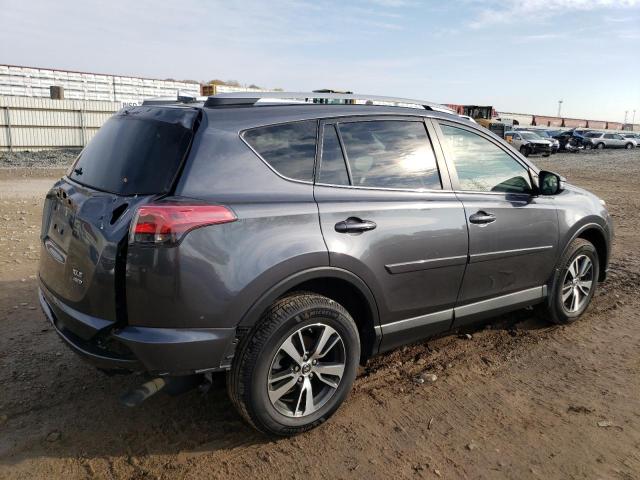 Photo 3 from auction – 2017 TOYOTA RAV4 XLE with VIN JTMRFREV2HD217729