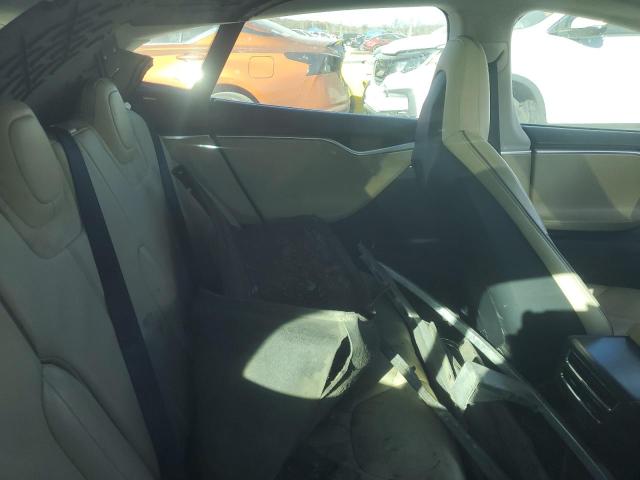Photo 10 from auction – 2012 TESLA MODEL S with VIN 5YJSA1DPXCFP02898