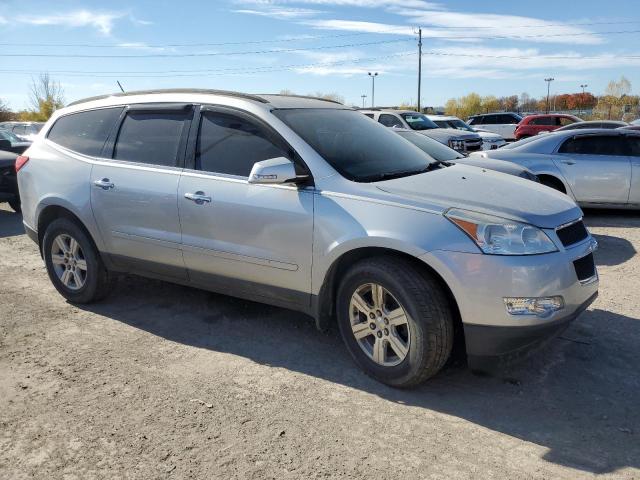 Photo 4 from auction – 2010 CHEVROLET TRAVERSE L with VIN 1GNLRFED2AJ233477