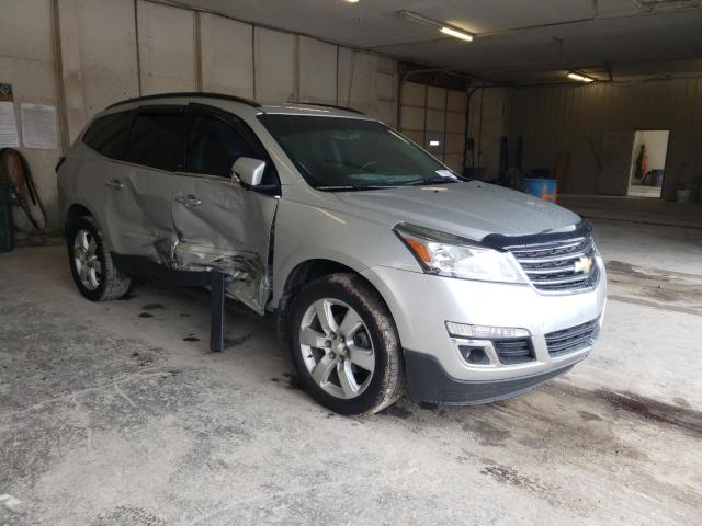 Photo 4 from auction – 2017 CHEVROLET TRAVERSE L with VIN 1GNKRGKD4HJ184217