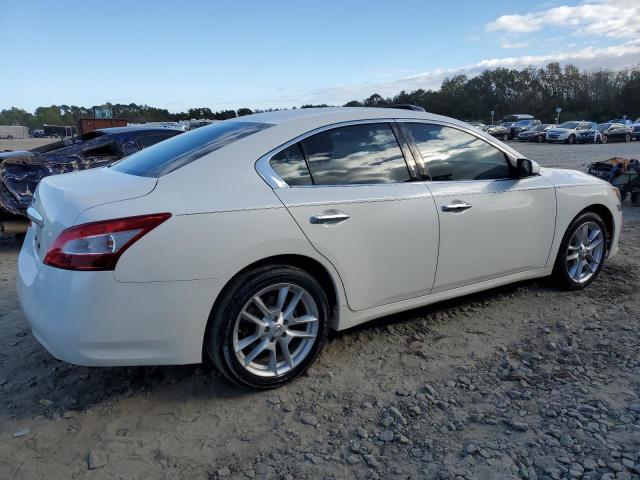 Photo 3 from auction – 2010 NISSAN MAXIMA S with VIN 1N4AA5AP9AC840004