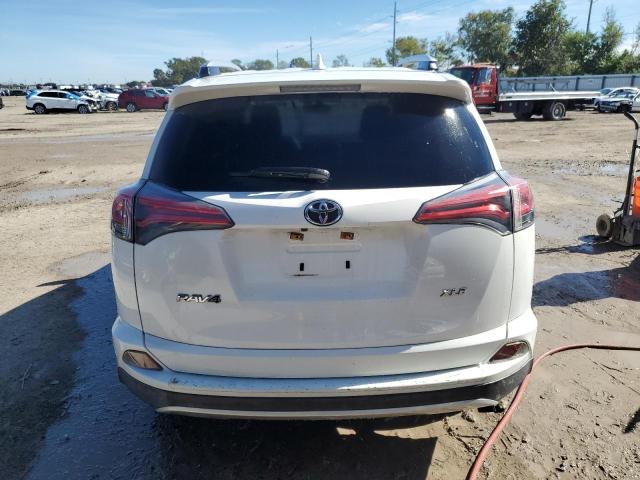 Photo 6 from auction – 2016 TOYOTA RAV4 XLE with VIN JTMWFREV3GJ098740