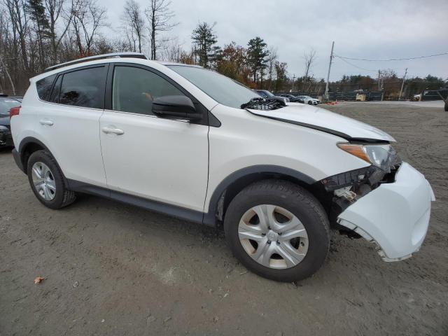 Photo 4 from auction – 2015 TOYOTA RAV4 LE with VIN JTMBFREV1FD153472