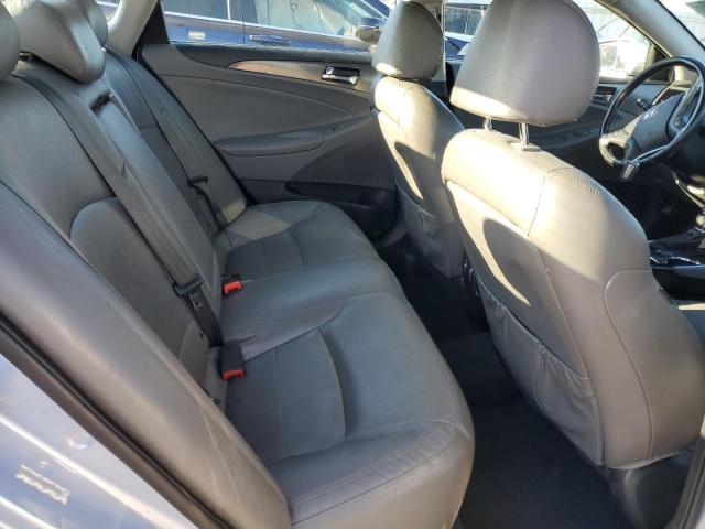 Photo 10 from auction – 2013 HYUNDAI SONATA with VIN KMHEC4A40DA097475