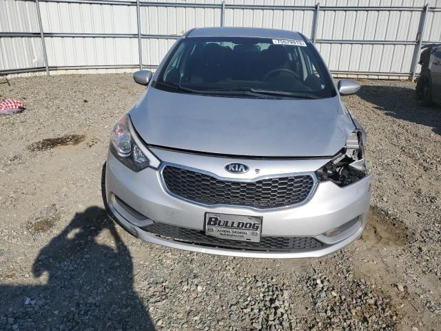 Photo 5 from auction – 2016 KIA FORTE LX with VIN KNAFK4A69G5604378
