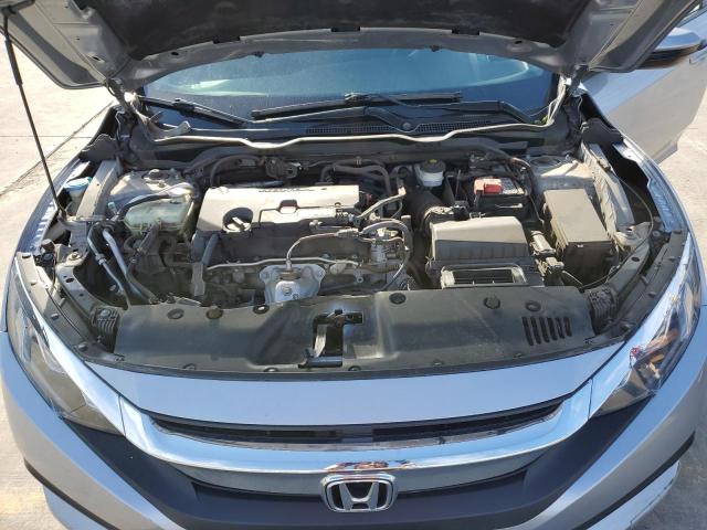 Photo 11 from auction – 2017 HONDA CIVIC LX with VIN 2HGFC2F57HH515568