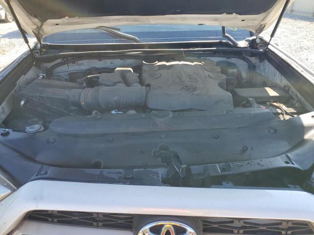 Photo 12 from auction – 2017 TOYOTA 4RUNNER SR with VIN JTEZU5JR6H5159864