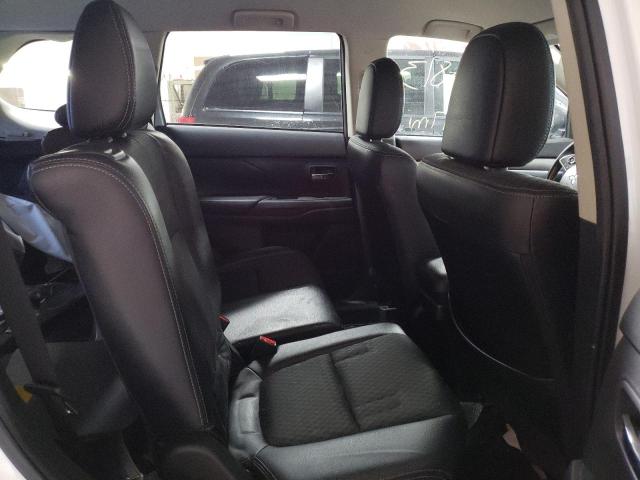 Photo 10 from auction – 2015 MITSUBISHI OUTLANDER with VIN JA4AD3A32FZ008909