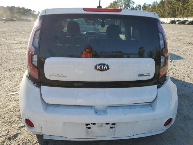 Photo 6 from auction – 2015 KIA SOUL EV with VIN KNDJP3AE3F7003745