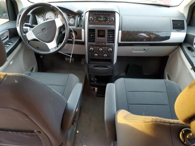Photo 8 from auction – 2010 DODGE GRAND CARA with VIN 2D4RN5D16AR339381
