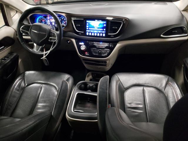 Photo 8 from auction – 2017 CHRYSLER PACIFICA T with VIN 2C4RC1EG5HR822109