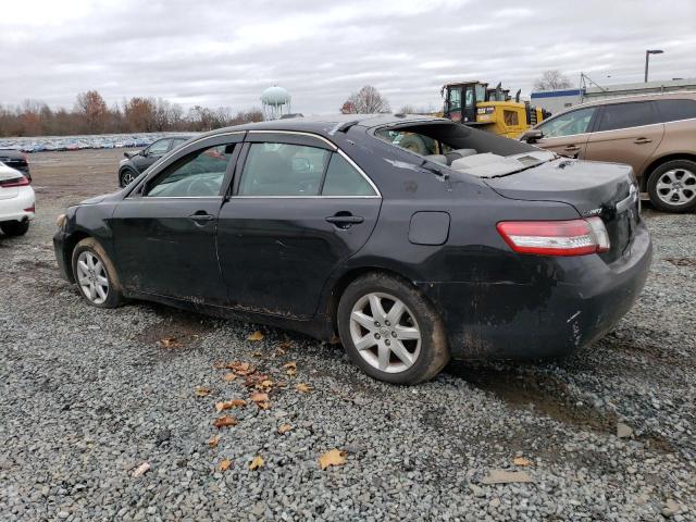 Photo 2 from auction – 2011 TOYOTA CAMRY HYBR with VIN 4T1BB3EK5BU143600
