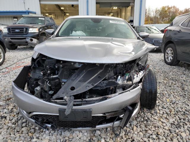 Photo 5 from auction – 2016 CHRYSLER 200 C with VIN 1C3CCCEG1GN118376