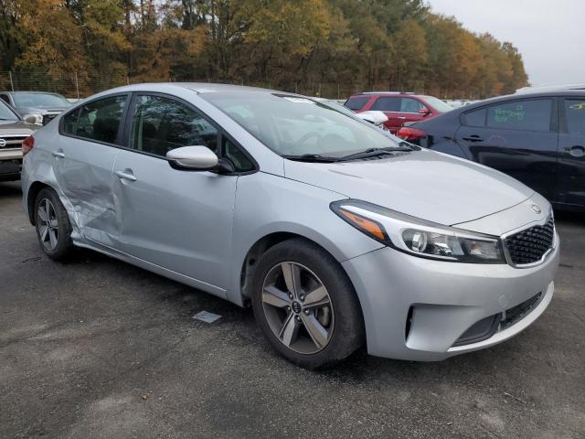 Photo 4 from auction – 2018 KIA FORTE LX with VIN 3KPFL4A75JE269463