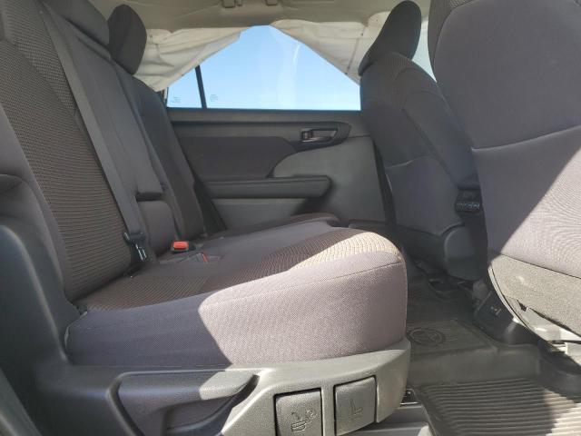 Photo 10 from auction – 2022 TOYOTA HIGHLANDER with VIN 5TDCZRAH9NS557926